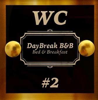Acomodação com café da manhã  Daybreak *